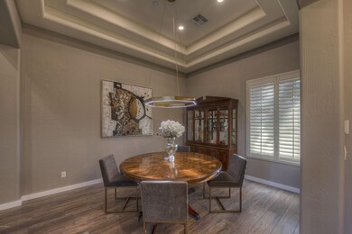 006_Dining Room