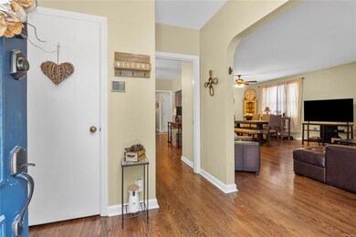 5226 Winona Ave, Saint Louis, MO 63109 - photo 4