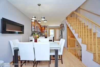 Dining Room 2