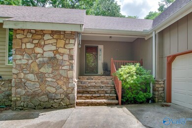 2535 Camp Creek Cir SE, Huntsville, AL 35803 - photo 2