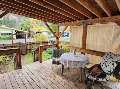 114 Riverwood Ln, Dunsmuir, CA 96025 - photo 6