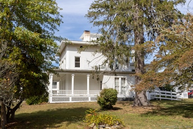 1572 Saybrook Rd, Haddam, CT 06438 - photo 5