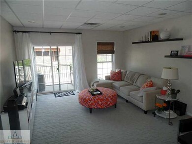 109 E Main St unit 4, Grand Ledge, MI 48837 - photo 3