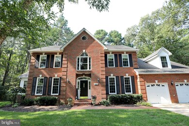 11569 Beacon Hill Ct, Swan Point, MD 20645 - photo 2