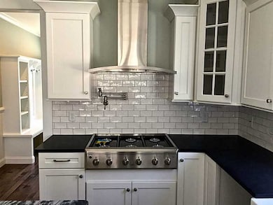 11 Stone Post Way, Greenville, RI 02828 - photo 3