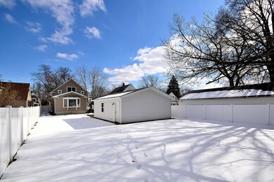378 N Maple Ave, Elmhurst, IL 60126 - photo 4