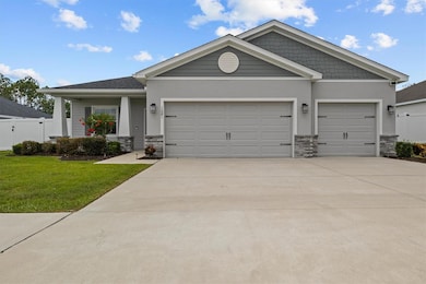 Welcome to 1081 Sandpiper Loop located in beautiful and friendly Chestnut Creek