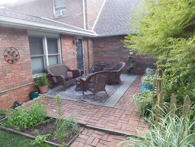 306 W Aven Ave, Nixa, MO 65714 - photo 7