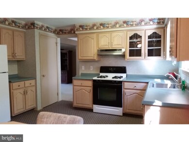 14 Bedford Terrace, Blackwood, NJ 08012 - photo 4