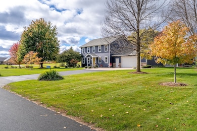 W3116 Kortney Ln, Seymour, WI 54165 - photo 2