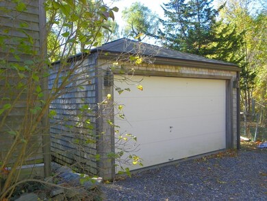 329 Main St, Amesbury, MA 01913 - photo 2