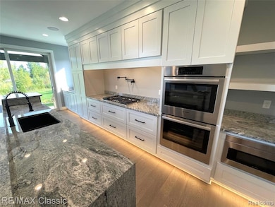 616 Buttercup Trail, Milford Township, MI 48381 - photo 6