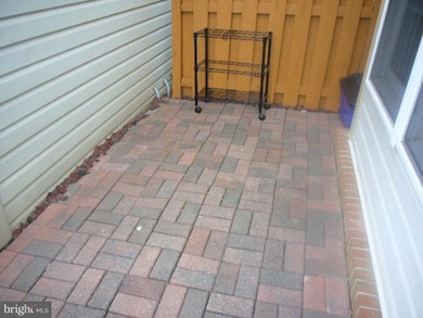 108 Charleston Ln, Frederick, MD 21702 - photo 3