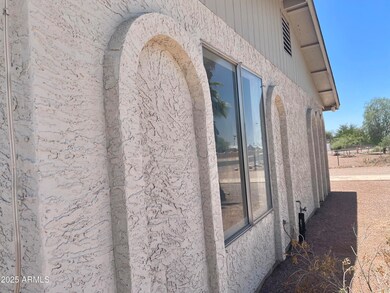 143 S Mountain Rd