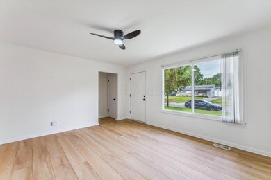 10-web-or-mls-1104-s-kellner-rd - Copy