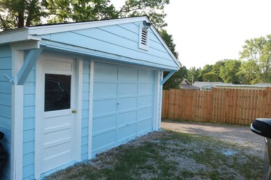 734 E Court St, Sidney, OH 45365 - photo 3