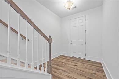 1512 Parks Edge Ln NW, Atlanta, GA 30318 - photo 3