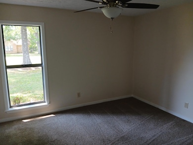 Justin Circle Bedroom 3