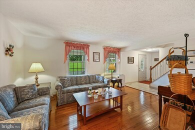 3035 Bellechasse Rd, Fallston, MD 21047 - photo 7