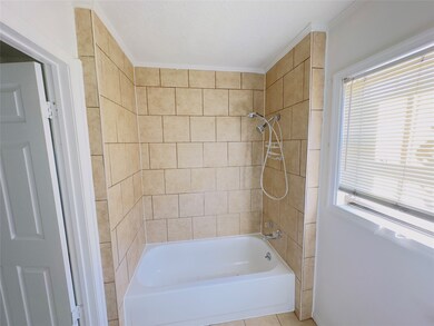 8810 Dandy St, Houston, TX 77016 - photo 3