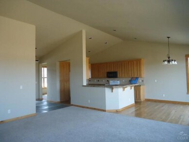 1595 NW Teakwood Ln, Redmond, OR 97756 - photo 6