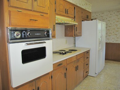 1504 Sunny Ln, Ardmore, OK 73401 - photo 7