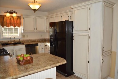 5011 Glenrose Dr, Columbia, TN 38401 - photo 4