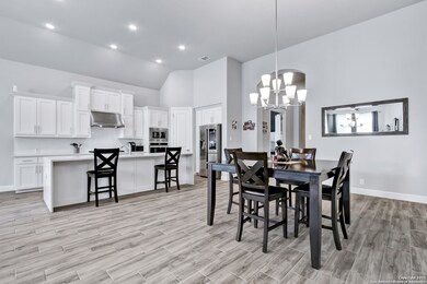 4050 Monteverde Way, San Antonio, TX 78261 - photo 6