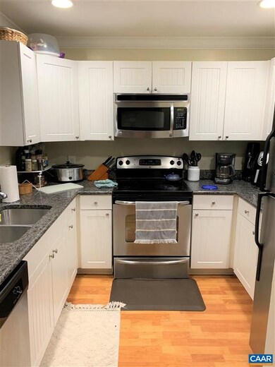 1915 Beechcrest Ct unit 202, Charlottesville, VA 22903 - photo 2