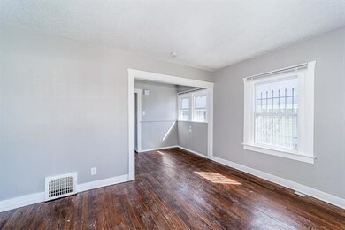 2210 E 58th St, Kansas City, MO 64130 - photo 4