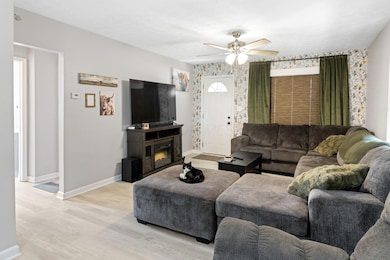 824 Hilock Road-7.jpg-FULL