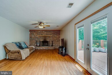 3819 Tarrington Place, White Plains, MD 20695 - photo 5