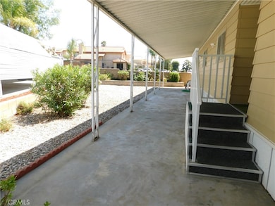 35218 Fir Ave unit 15, Yucaipa, CA 92399 - photo 5