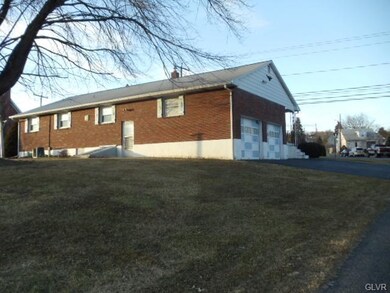 352 E Main St, Bath, PA 18014 - photo 3