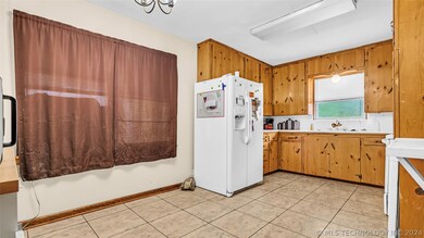 1733 Mount Washington Rd, Ardmore, OK 73401 - photo 6