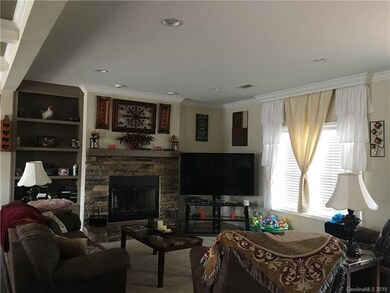 853 Chateau Ln, Iron Station, NC 28080 - photo 2