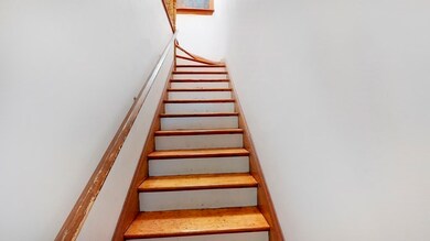 41 Temple St unit 2, Somerville, MA 02145 - photo 4