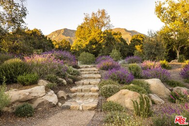 Lush Gardens and Mountain Views