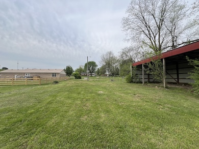 1014 W Cedar St, Franklin, KY 42134 - photo 6