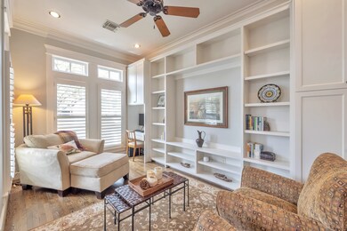 1838 Arlington St, Houston, TX 77008 - photo 4