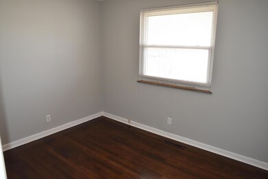 638 E Jenkins Ave unit B, Columbus, OH 43207 - photo 7