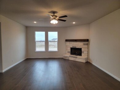 138 Brae Ct, Decatur, TX 76234 - photo 4