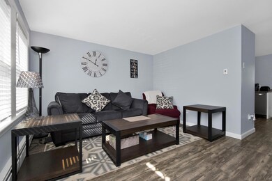 42 Cumberland Ave Unit C Saco-large-004-