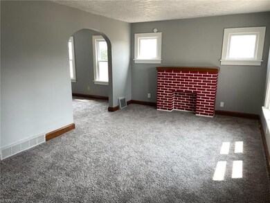 1734 Gibbs Ave NE, Canton, OH 44705 - photo 3