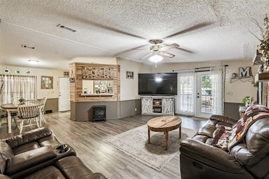 1367 Barnhorst Rd, Bartow, FL 33830 - photo 5