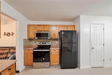 7161 Laurel Creek Dr, Stockbridge, GA 30281 - photo 6