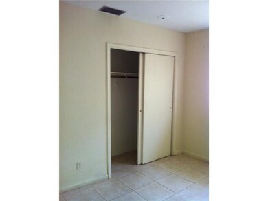 2613 NW 18th Terrace unit 3, Oakland Park, FL 33311 - photo 4