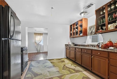 2037 Licciardi Ln, Violet, LA 70092 - photo 3