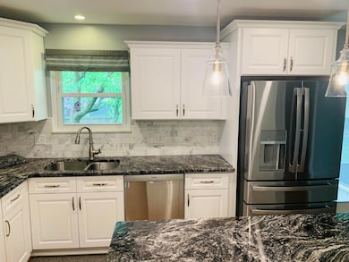 773 Persimmon Place, Columbus, OH 43213 - photo 6