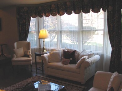 16 Candlelight Dr, Holmdel, NJ 07733 - photo 7